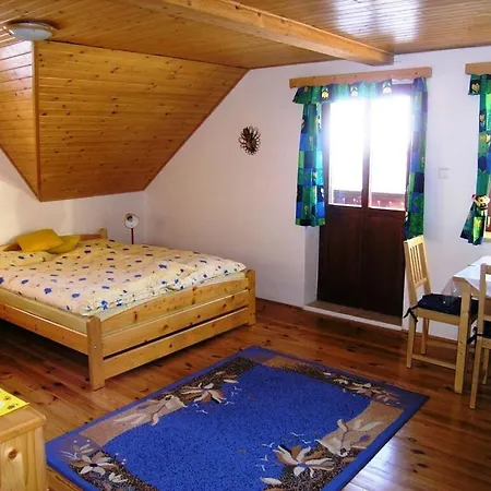 Дом отдыха Alpine Cabin With 1 Bedroom *